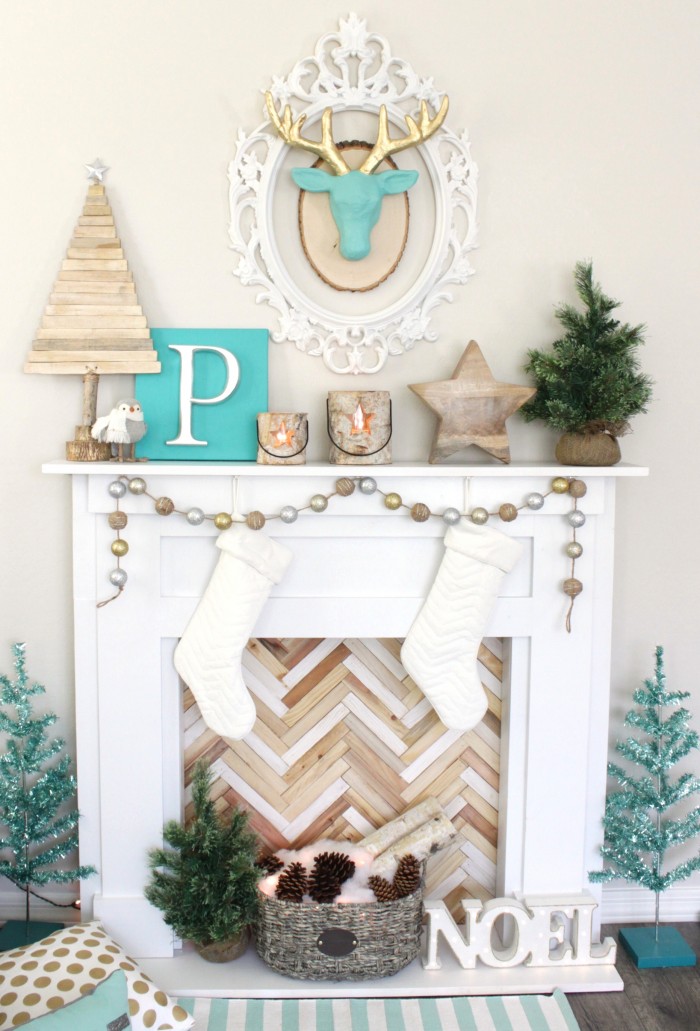 Holiday Mantel Decorating